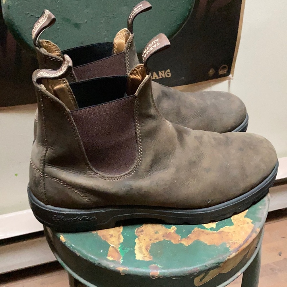 Blundstone boots #585